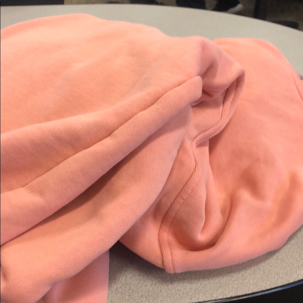 that the cloth color